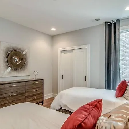 Fiddler's Flats - Sleeps 16 - Two Rooftops With View *