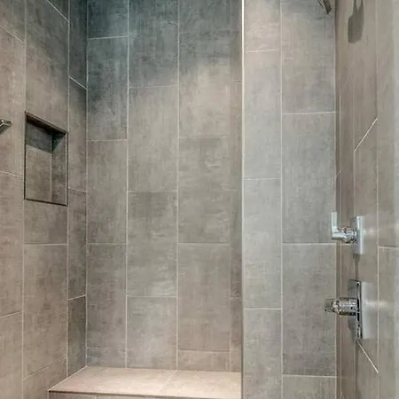 Holiday home Fiddler's Flats - Sleeps 16 - Two Rooftops With View