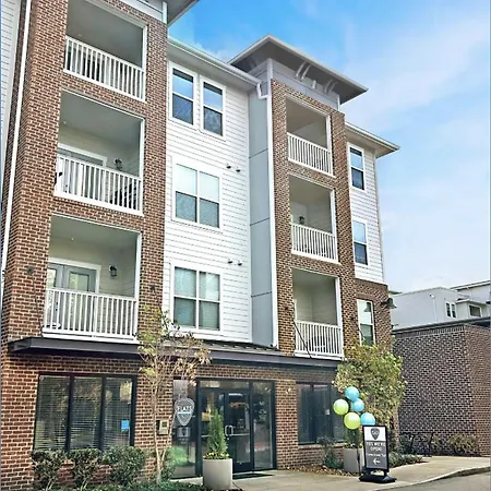 Landing At The Flats At Walden Grove - 2 Bedroo... Apartment