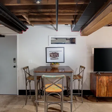 Holiday home The 1865 Honky Tonk Chic And Luxurious Nashville