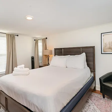 - 1815 Pearl St Holiday home *
