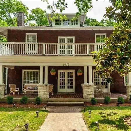 The Dolly - Tswift Combo - Music Row - Walkable Apartment