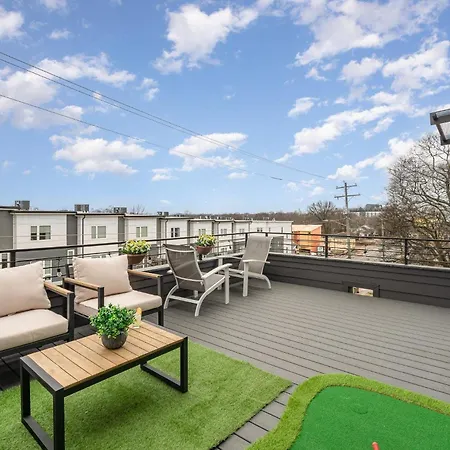 Trinity Beats-private Rooftop Deck-east Holiday home *