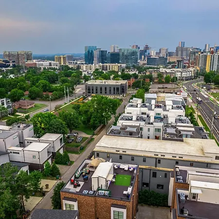 Holiday home Melodic Skyline - Rooftop Views - 5 Mins To Broadway Nashville