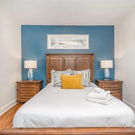 Blue Pearl - Private Backyard - Mins To Broadway