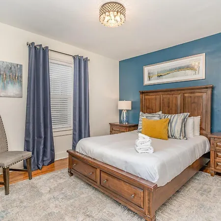 Blue Pearl - Private Backyard - Mins To Broadway