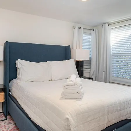 Blue Pearl - Private Backyard - Mins To Broadway