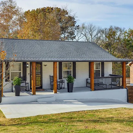 Holiday home Backyard Retreat! Extended In *