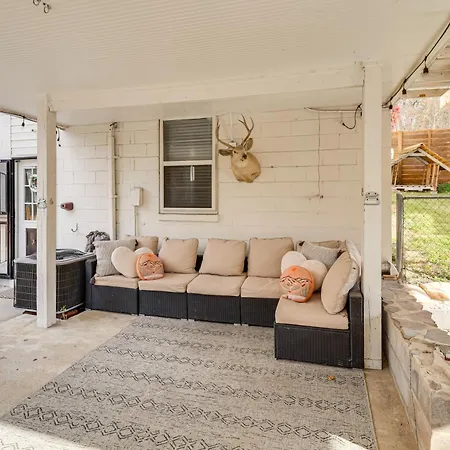 Backyard Retreat! Extended In