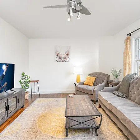 Holiday home Wisp-walk To Bars & Restaurants-mins To Broadway Nashville