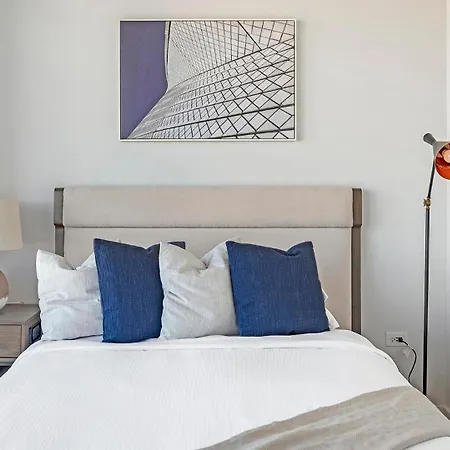 Landing Stylish 2Bd Pool Gym