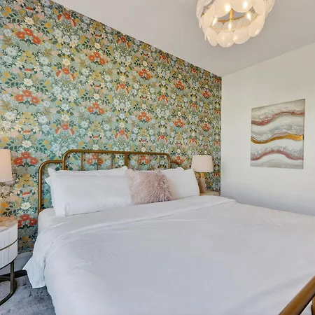 Holiday home Designer - The Gulch - Private Rooftop