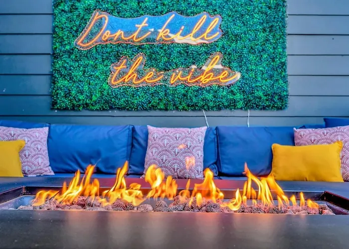 Private Roof Deck - Game Room - Broadway In 10