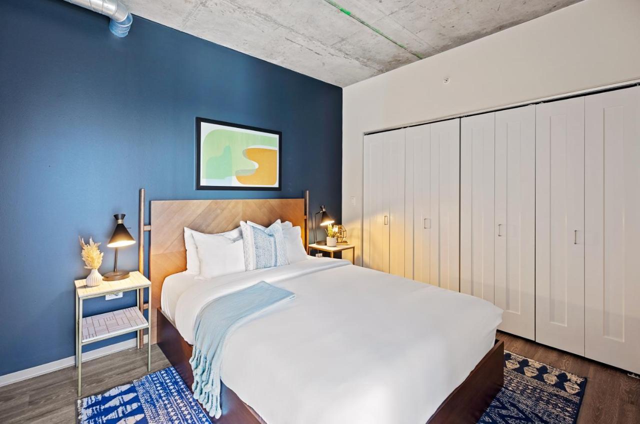 Placemakr Premier Sobro Hotel