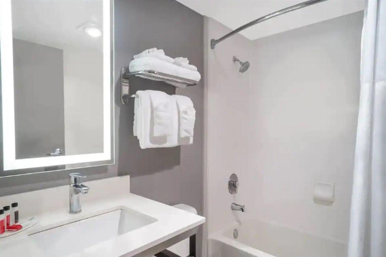 Microtel & By Wyndham 2* Nashville