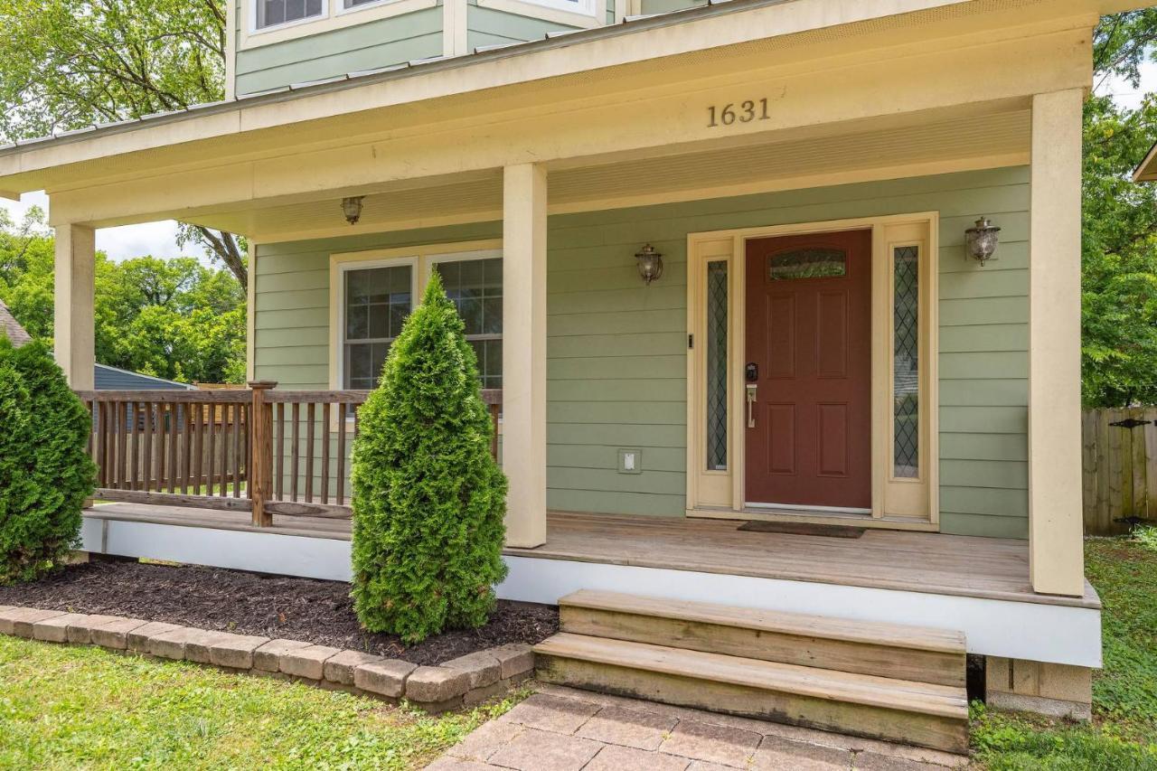 Holiday home The Plain Door Nashville
