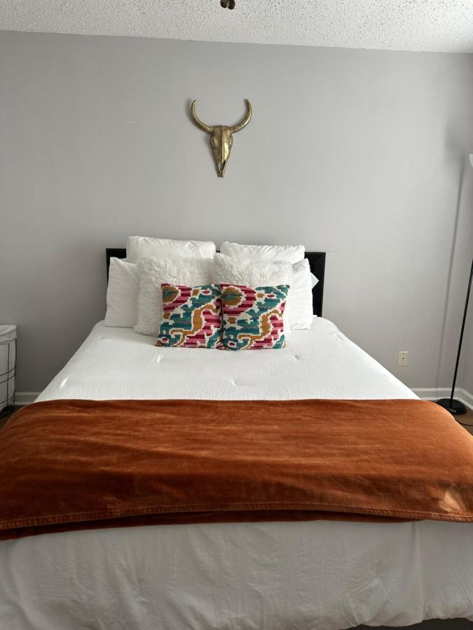 Goddessliving Luxury Town *