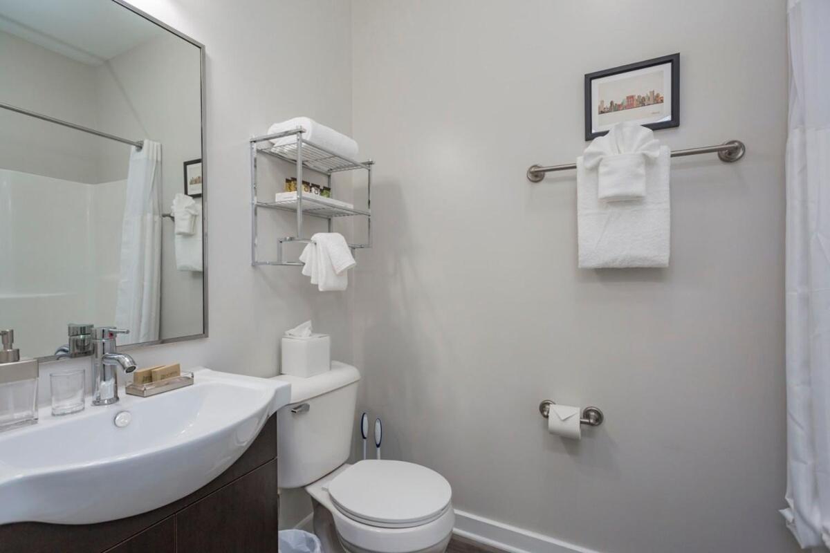 Cozysuites Two Alluring Music Row W Parking *