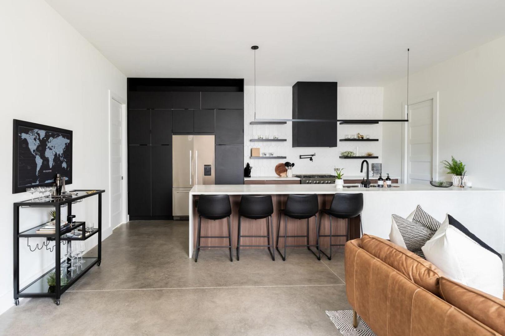 Nash Chic Near Dt Rooftop Luxe Comfort Holiday home