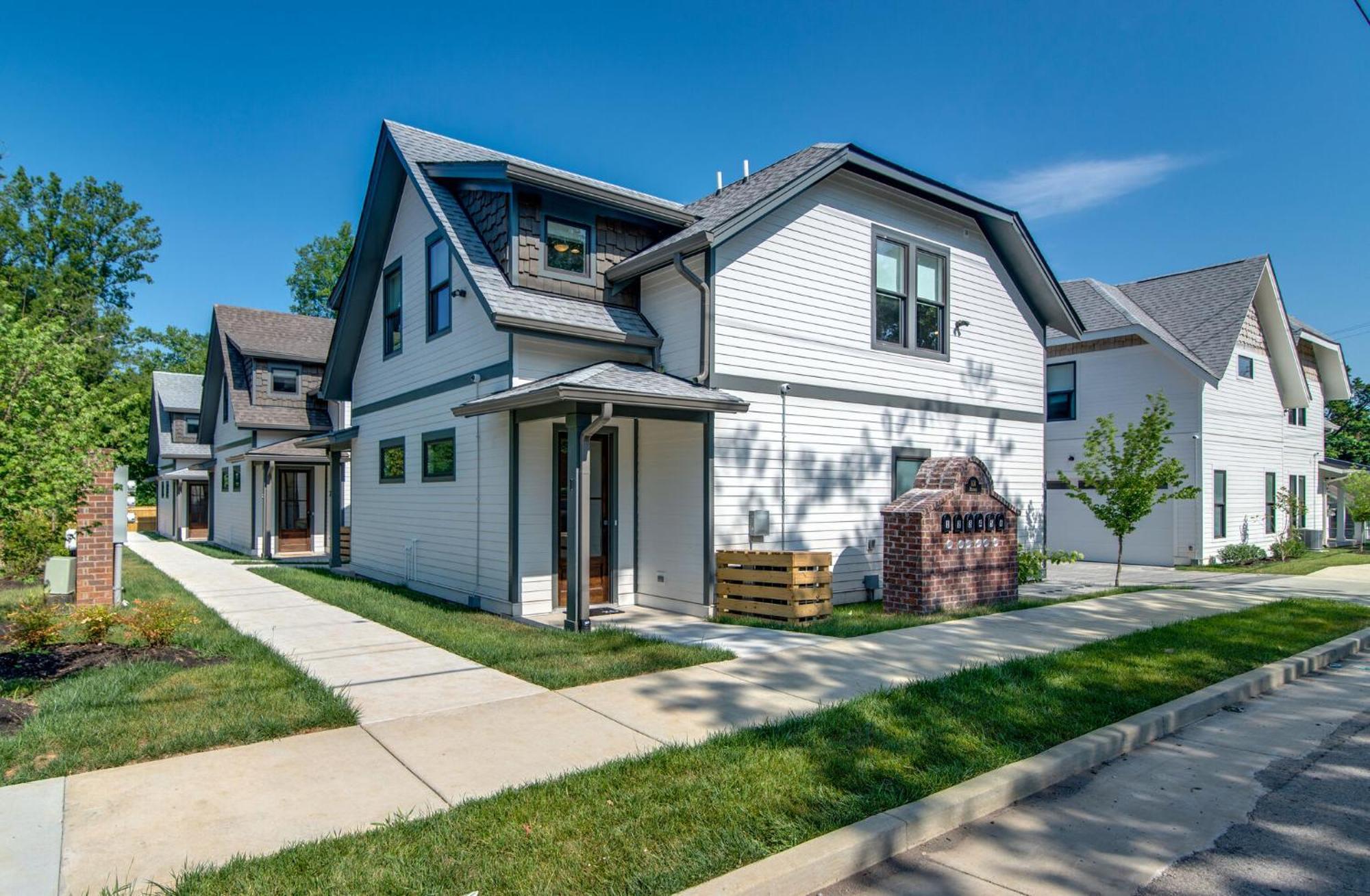 The Stratton- Sun-soaked, Bright & Breezy Retreat *