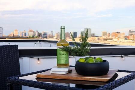 The Willow - Rooftop Lounge With Skyline Views *