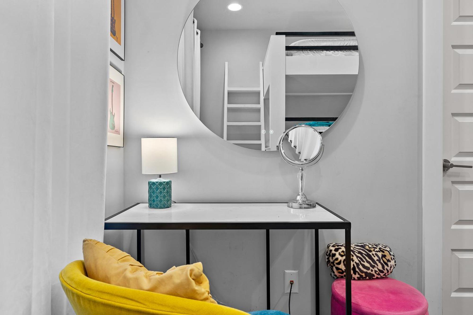 Stylish Heights Townhome *