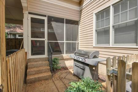 Chic Retreat Steps From Vanderbilt * Nashville