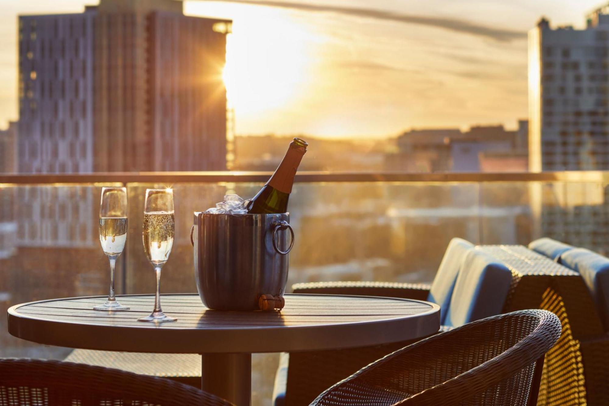 Ac Downtown 4*