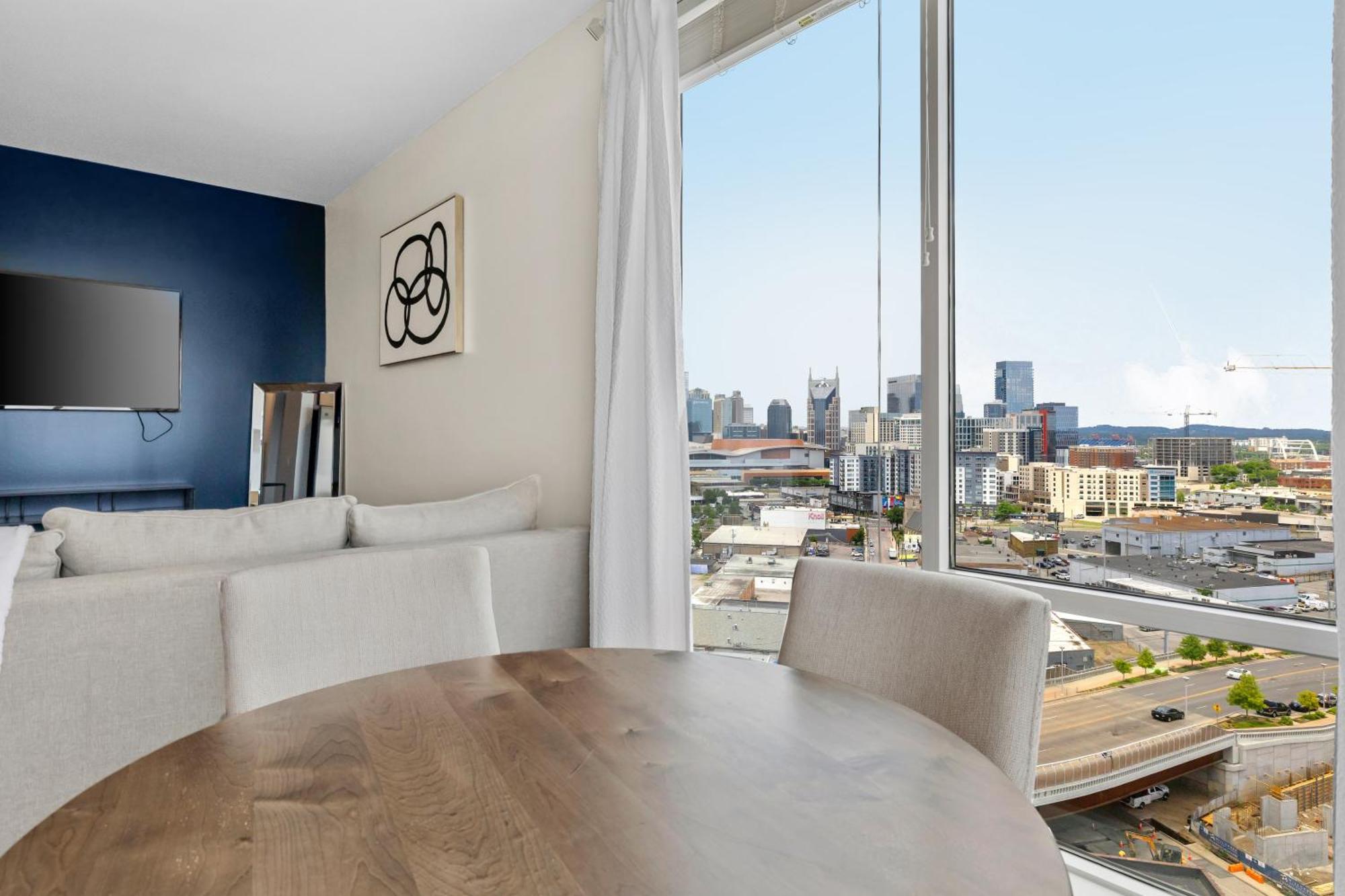 The Malibu Penthouse The Gulch *