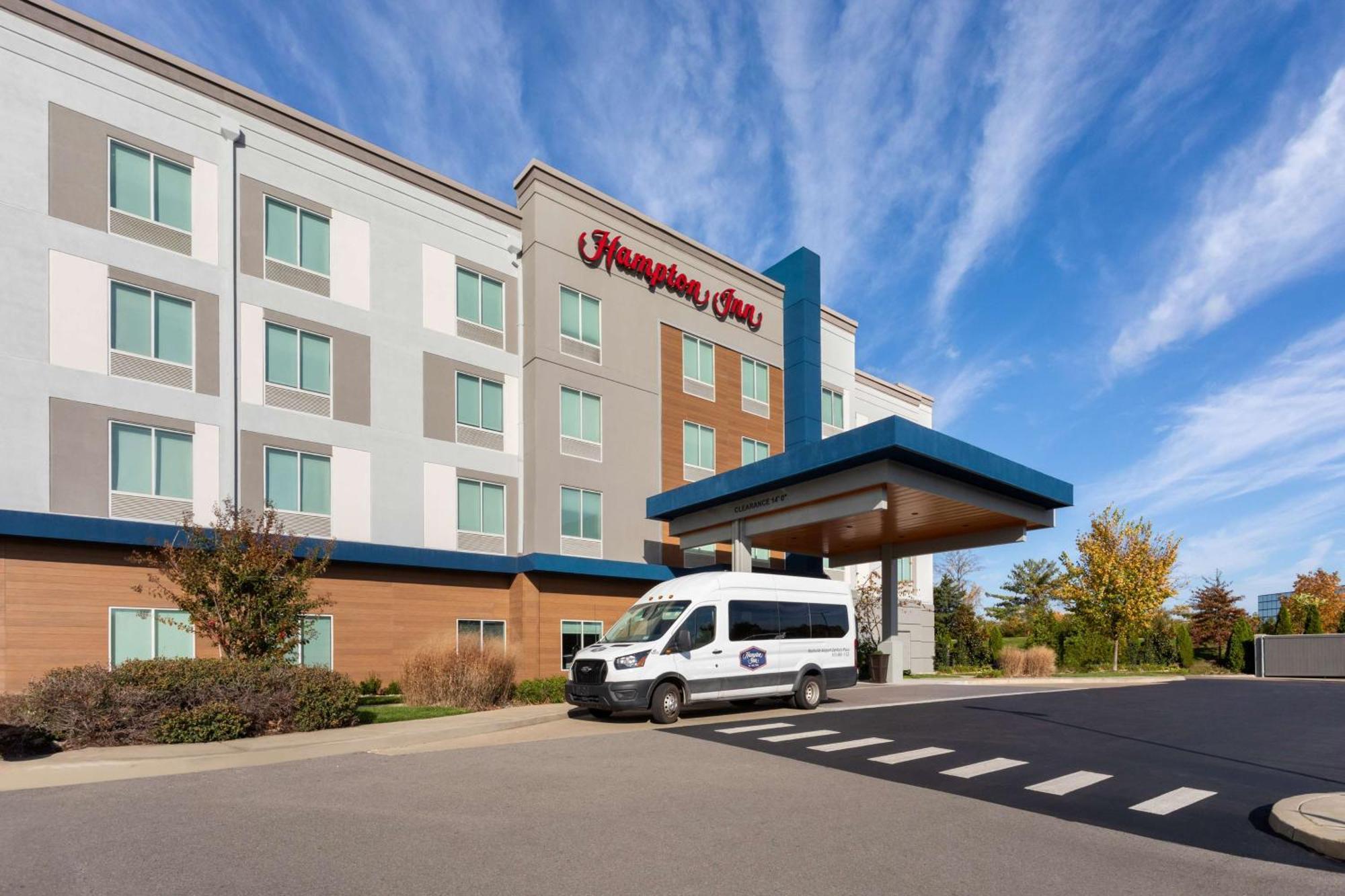 Hampton By Hilton Airport Century Place Hotel Nashville
