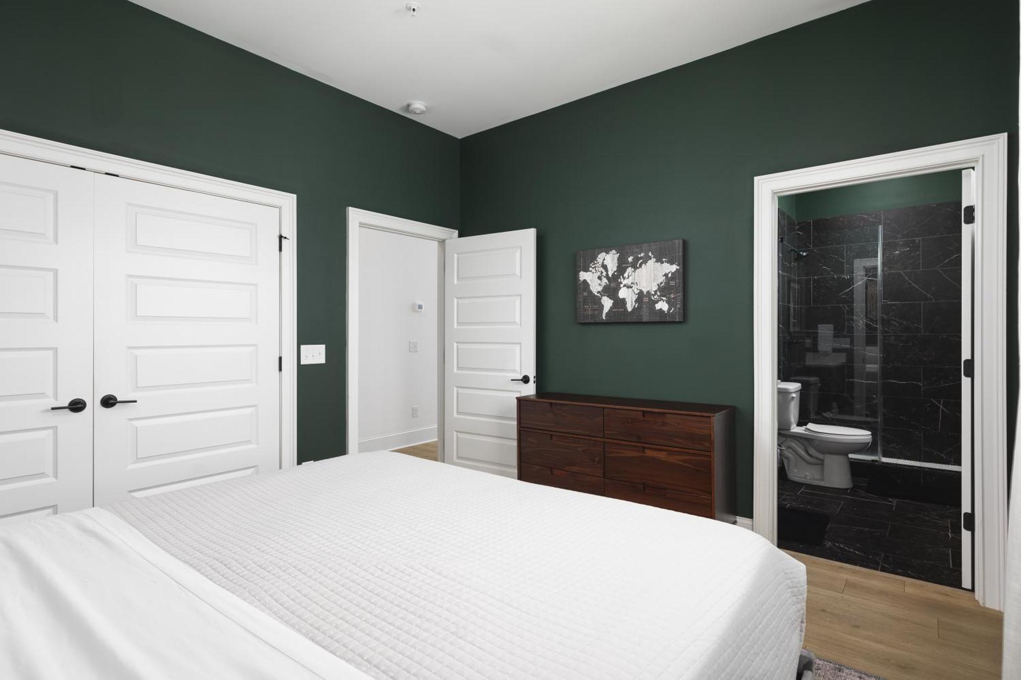 Near Downtown Broadway & Stadium With Free Parking *