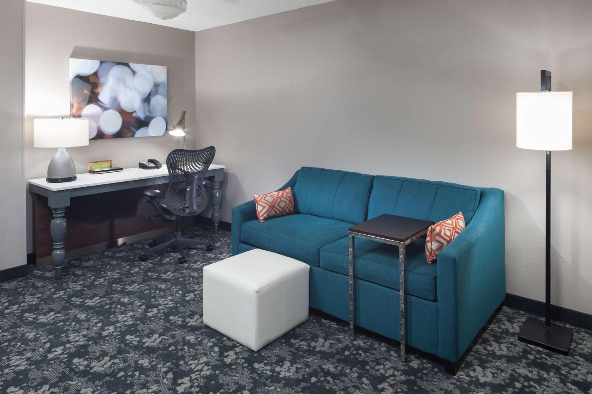 Hilton Garden Vanderbilt Hotel 3*