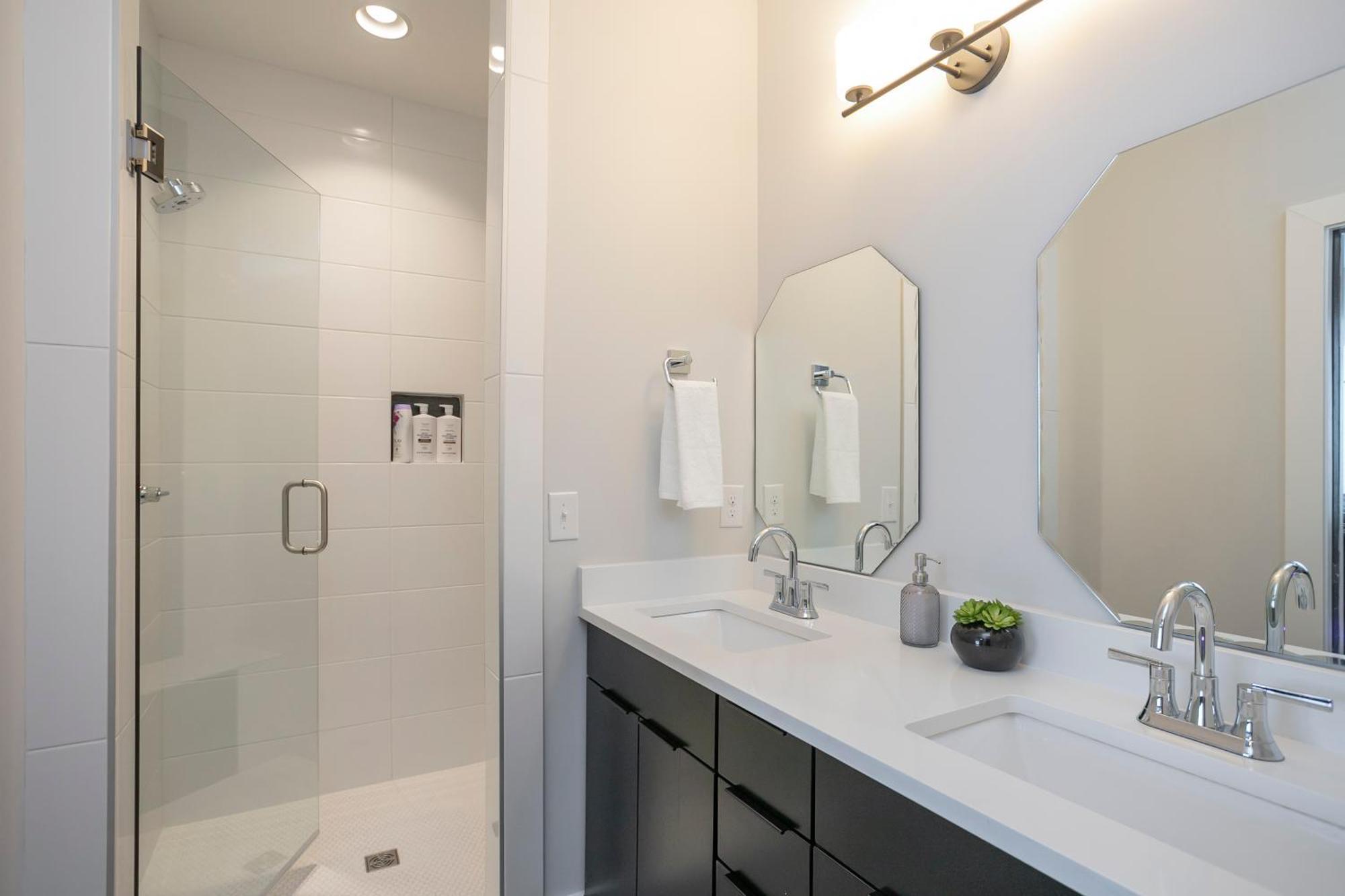 Holiday home Luxury Townhome Skyline Views Mins To Dt *