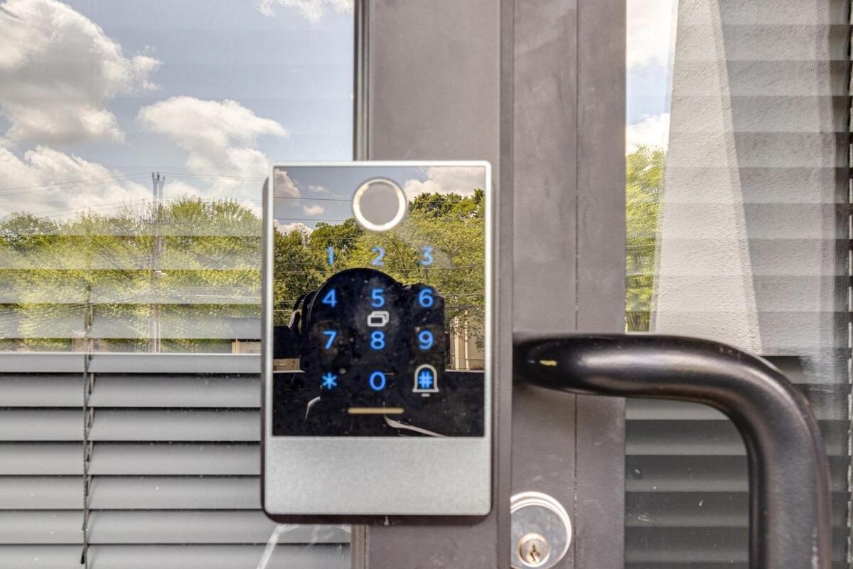 With 2 Queen Beds 7 Mins To Dt * Nashville