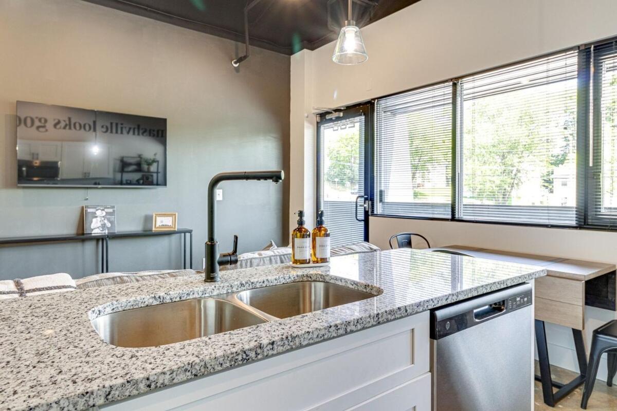 Apartment With 2 Queen Beds 7 Mins To Dt