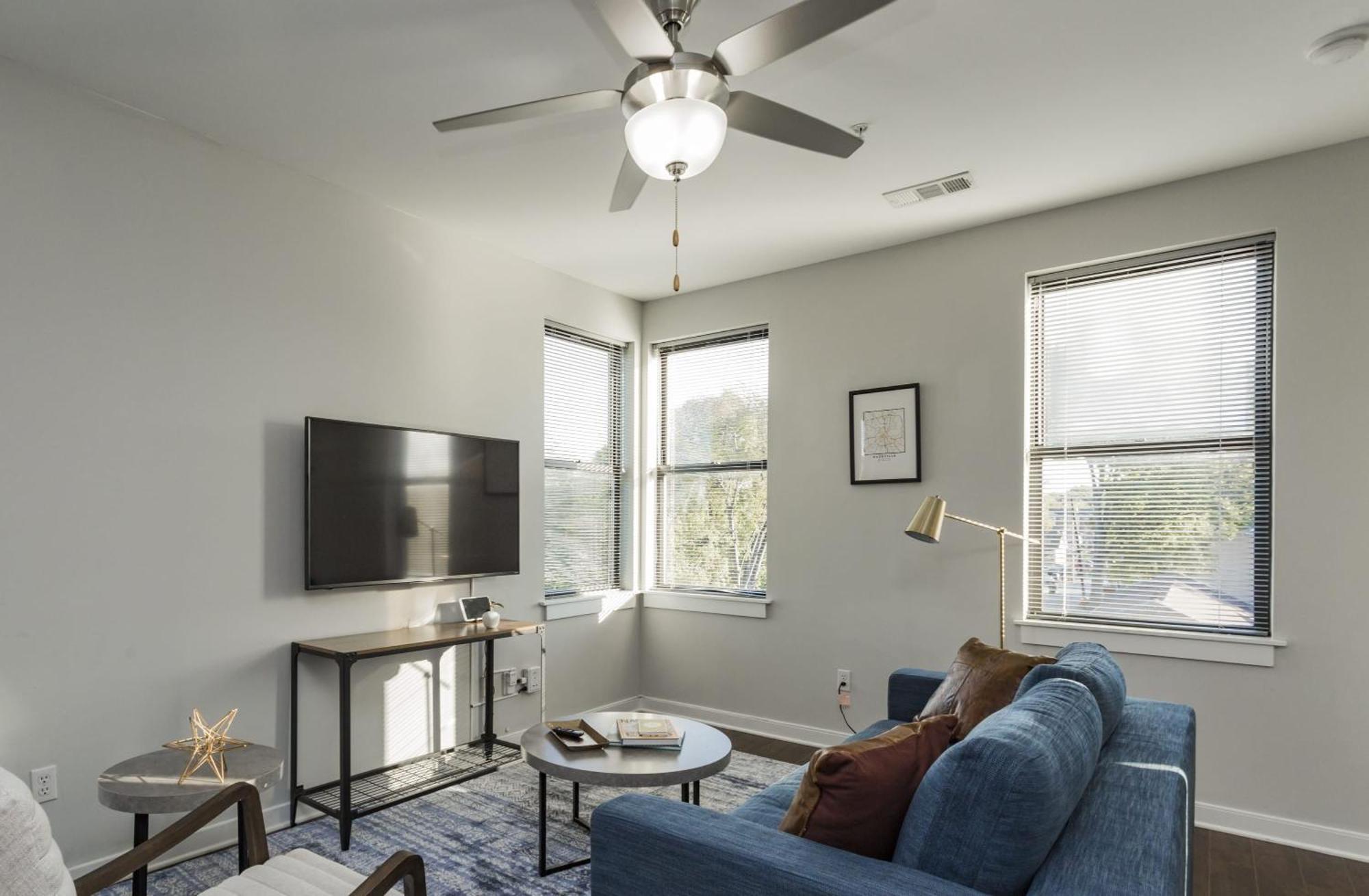 Apartment Cozysuites Music Row Stylish 2br-free Parking 14 *