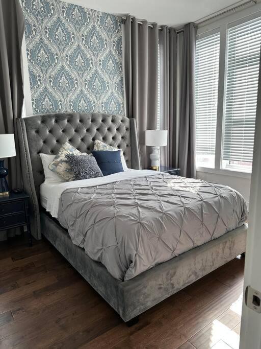 New And Luxurious By Downtown With Rooftop Deck! Holiday home