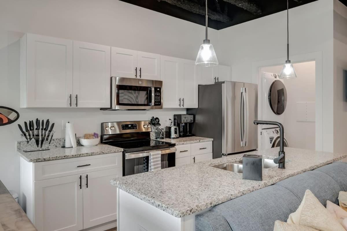 Apartment New With 2 Beds 7 Mins To Dt