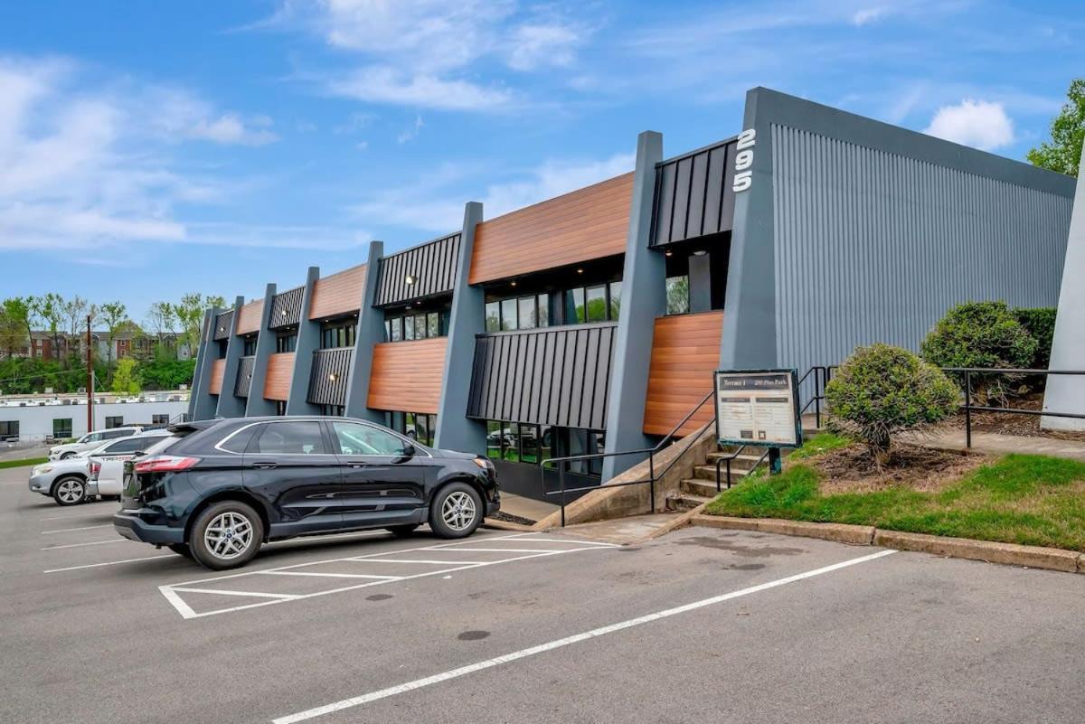 Apartment New With 2 Beds 7 Mins To Dt