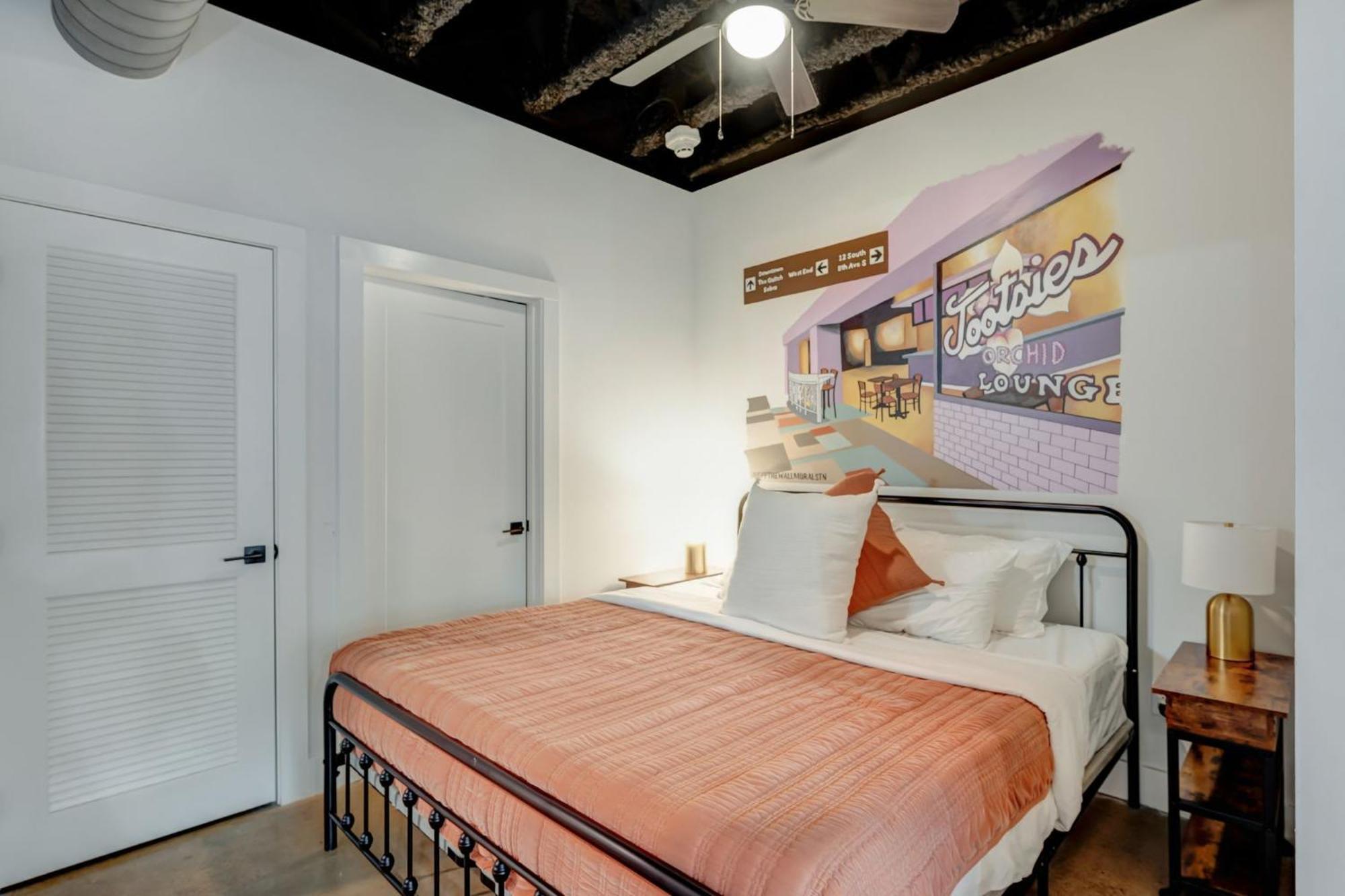 New With 2 Beds 7 Mins To Dt Apartment Nashville