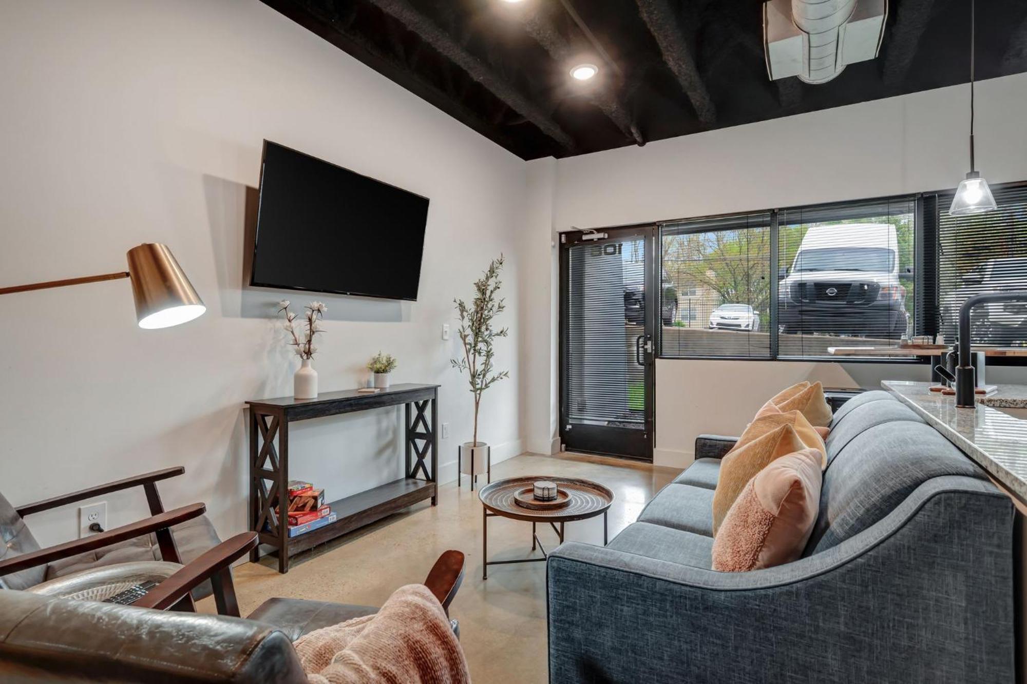 New With 2 Beds 7 Mins To Dt * Nashville