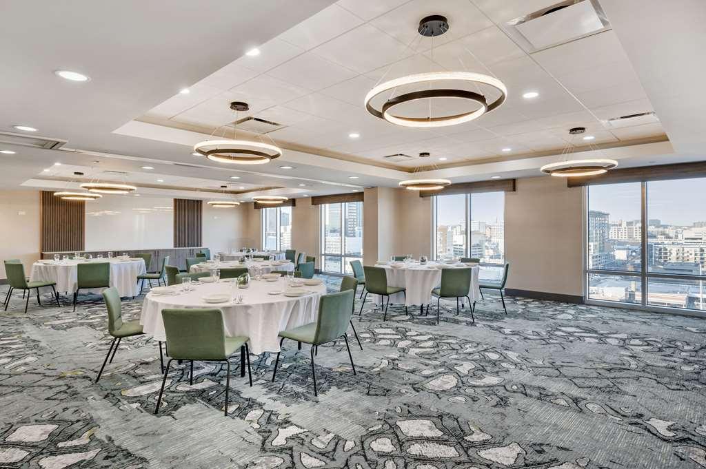 Hotel Cambria Midtown