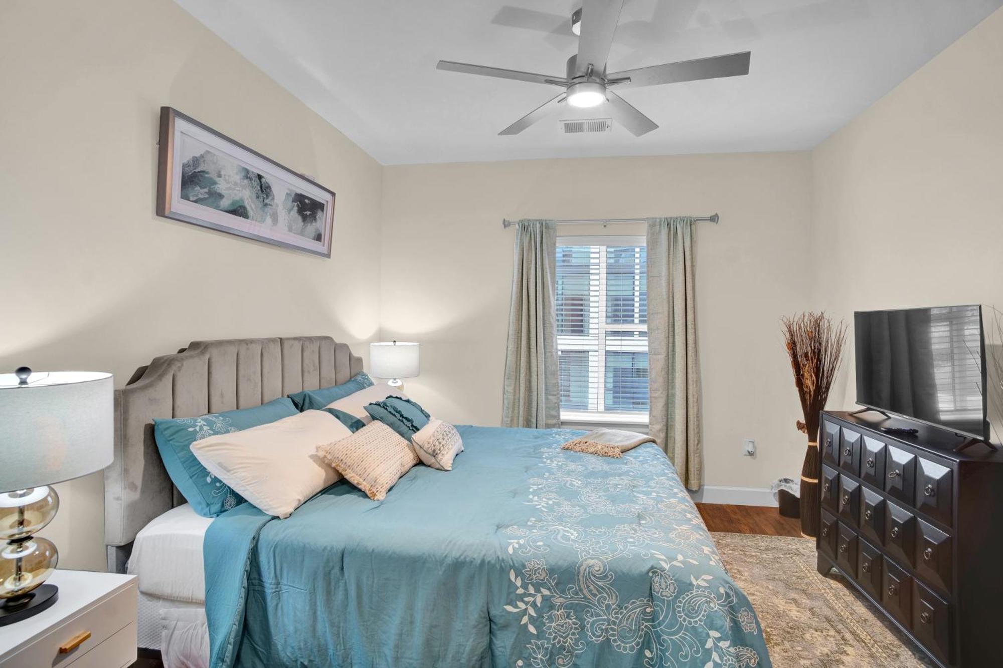 Apartment Chateau De Capri W Pool Gym Free Parking Nashville