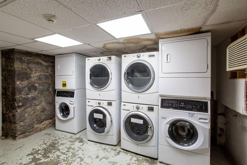 Belmont 2mi Broadway Nashville