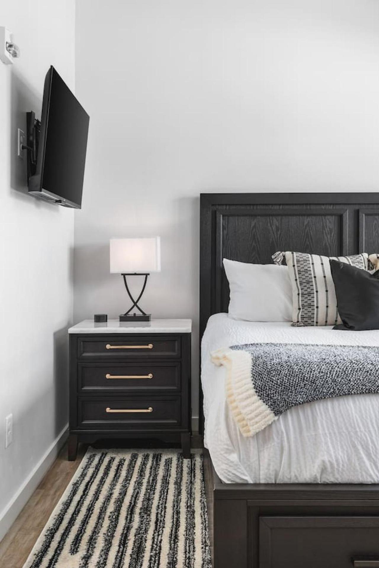 Apartment Upscale Music Row Corner Unit With Patio Rooftop With View And Gym