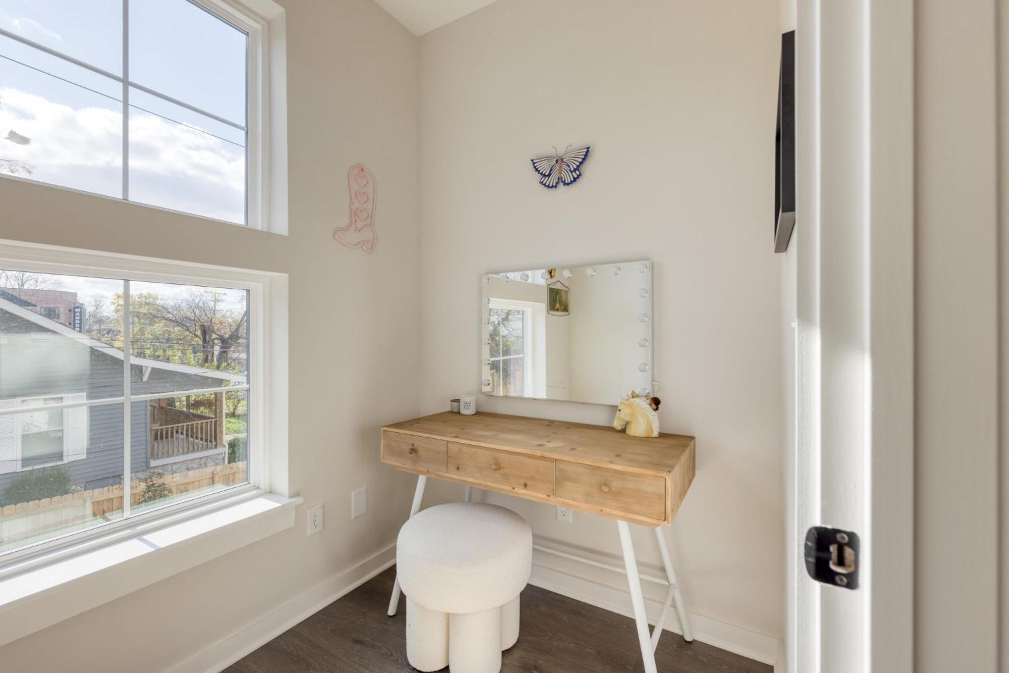 98 Degrees By Avantstay Covered Balcony Lounge Newly Built 4bdr Holiday home Nashville