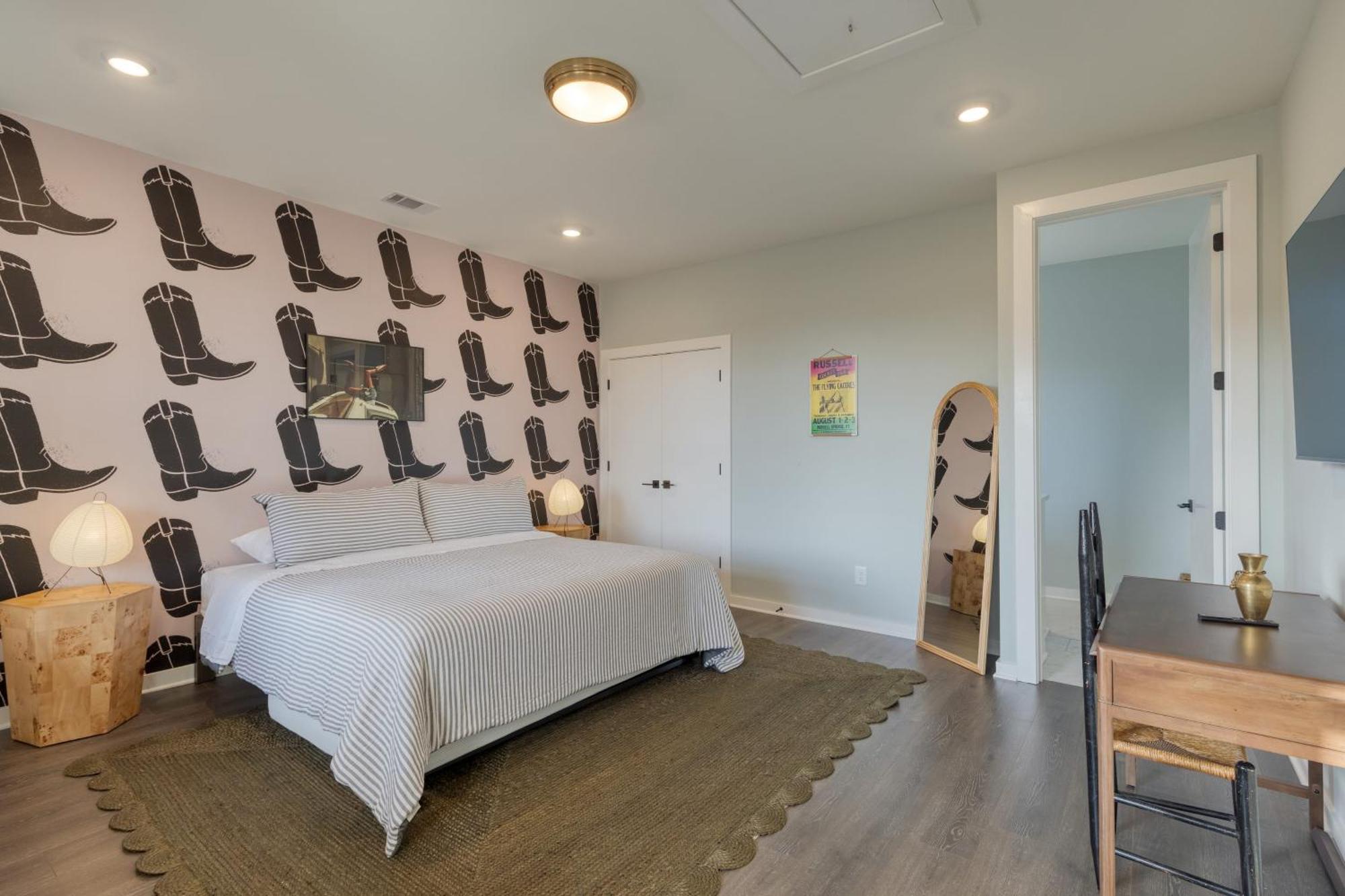 Holiday home 98 Degrees By Avantstay Covered Balcony Lounge Newly Built 4bdr