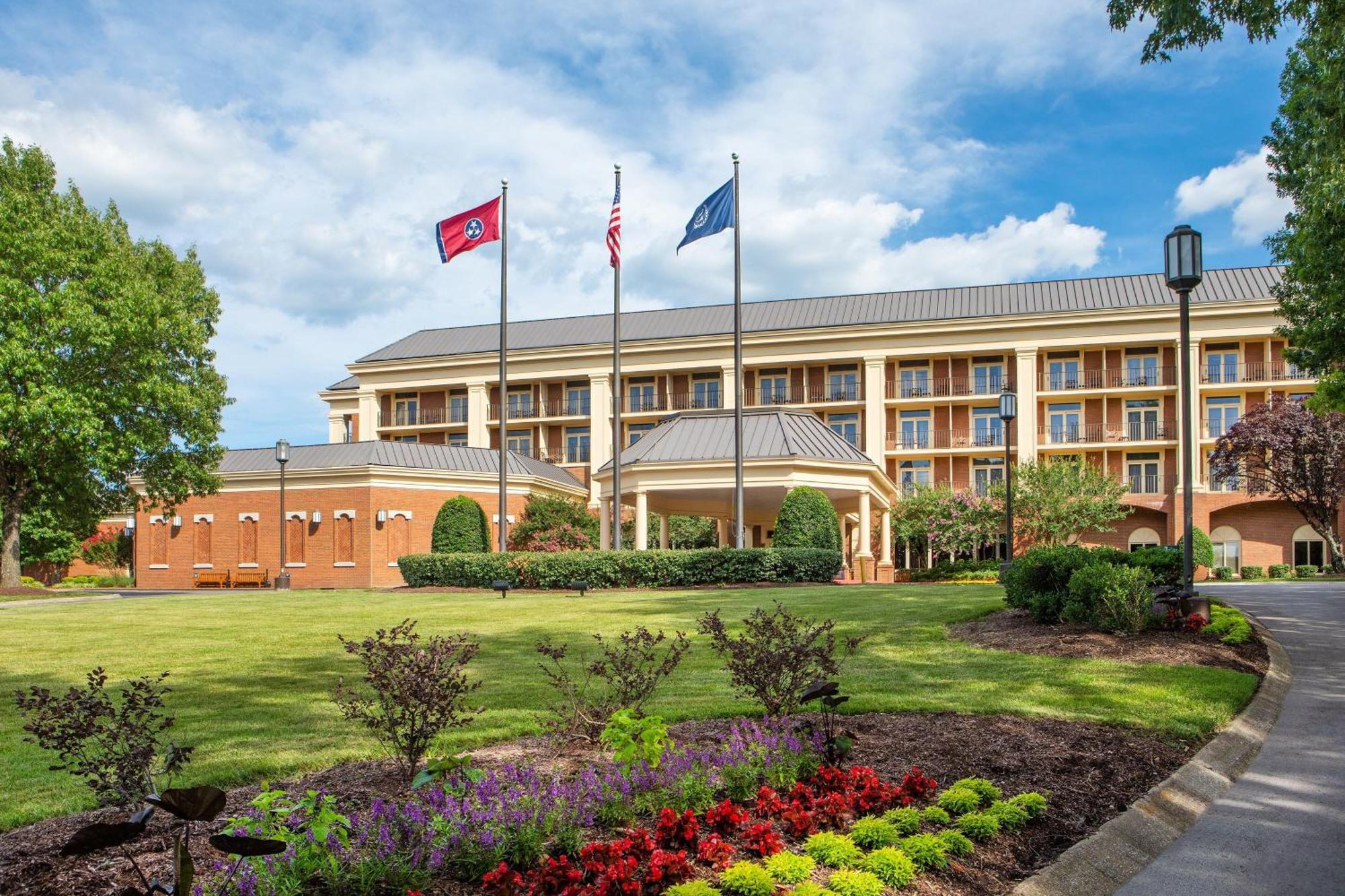 Sheraton Music Airport Hotel