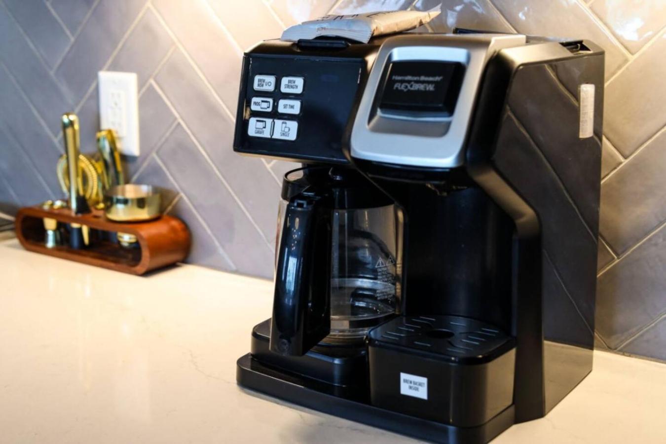 Urban Elegance Rooftop Lounge With Hot Tub Holiday home Nashville