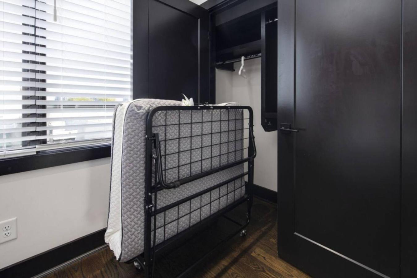 Holiday home Urban Elegance Rooftop Lounge With Hot Tub Nashville